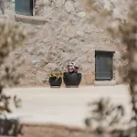 Naxos Privilege *