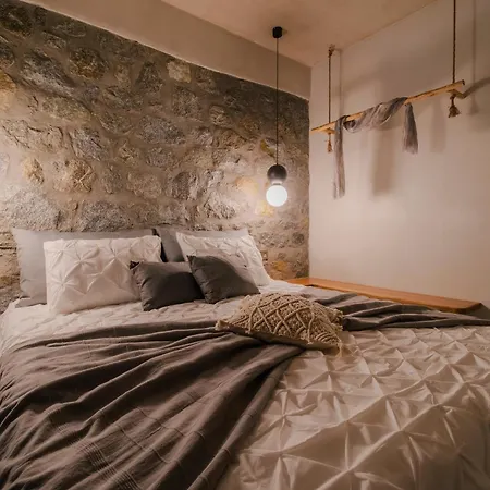 Naxos Privilege Vila *
