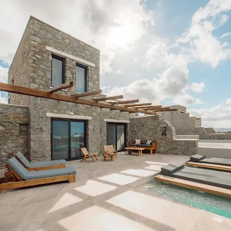 Naxos Privilege