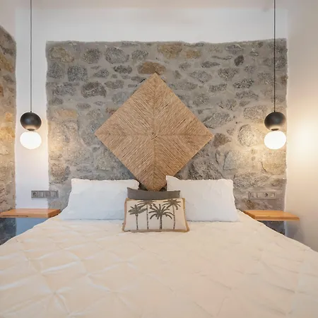Naxos Privilege فيلة