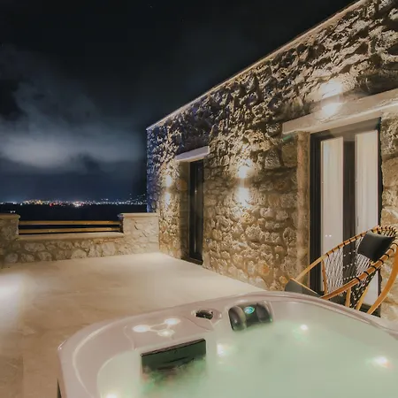 Vila Naxos Privilege *